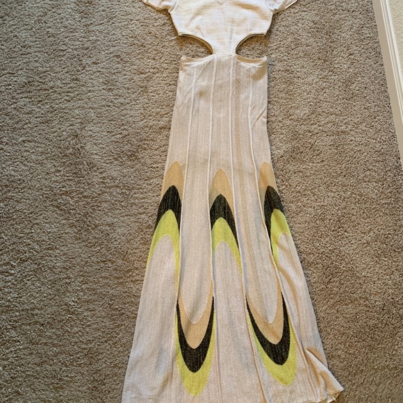Bebe side cut out maxi dress - Picture 2 of 2